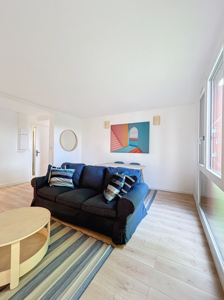 
                                                Colocation
                                                 1 chambre disponible en colocation