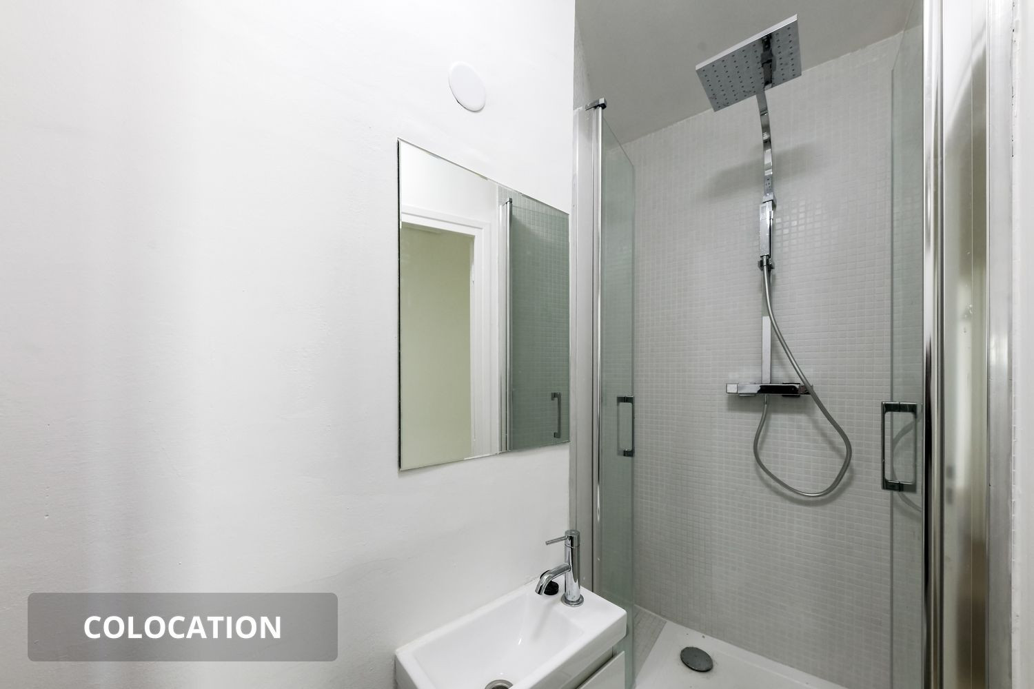 
                                                Colocation
                                                 1 chambre disponible en colocation