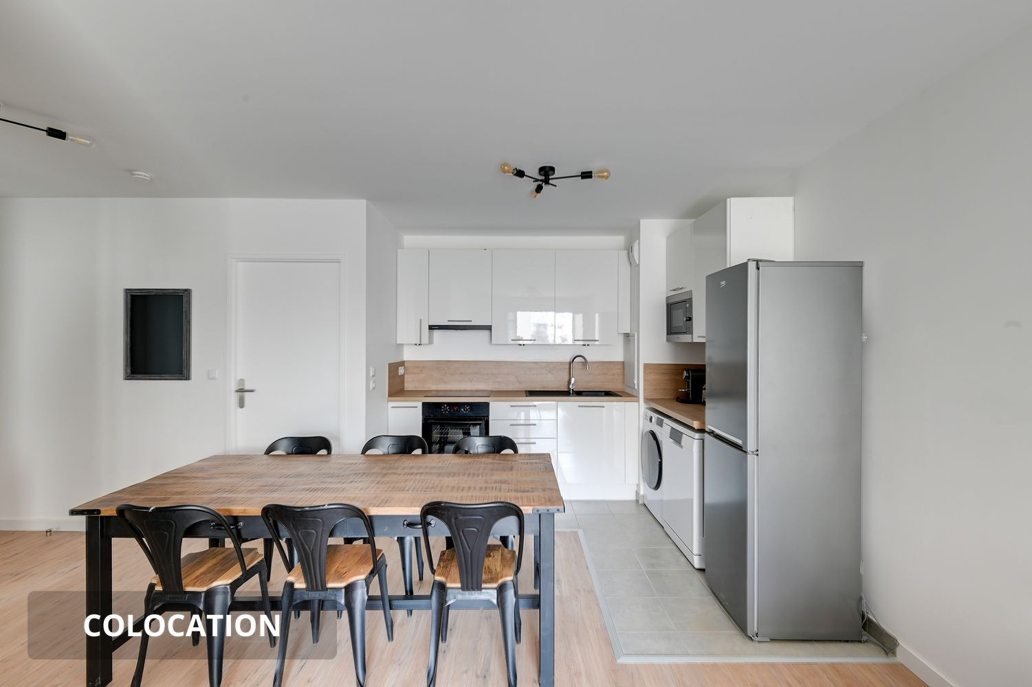
                                                Colocation
                                                 1 chambre disponible en colocation