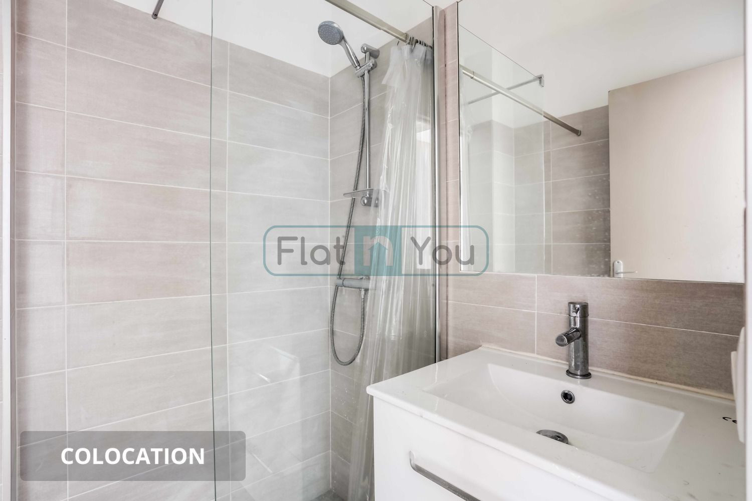 
                                                Colocation
                                                 1 chambre disponible en colocation