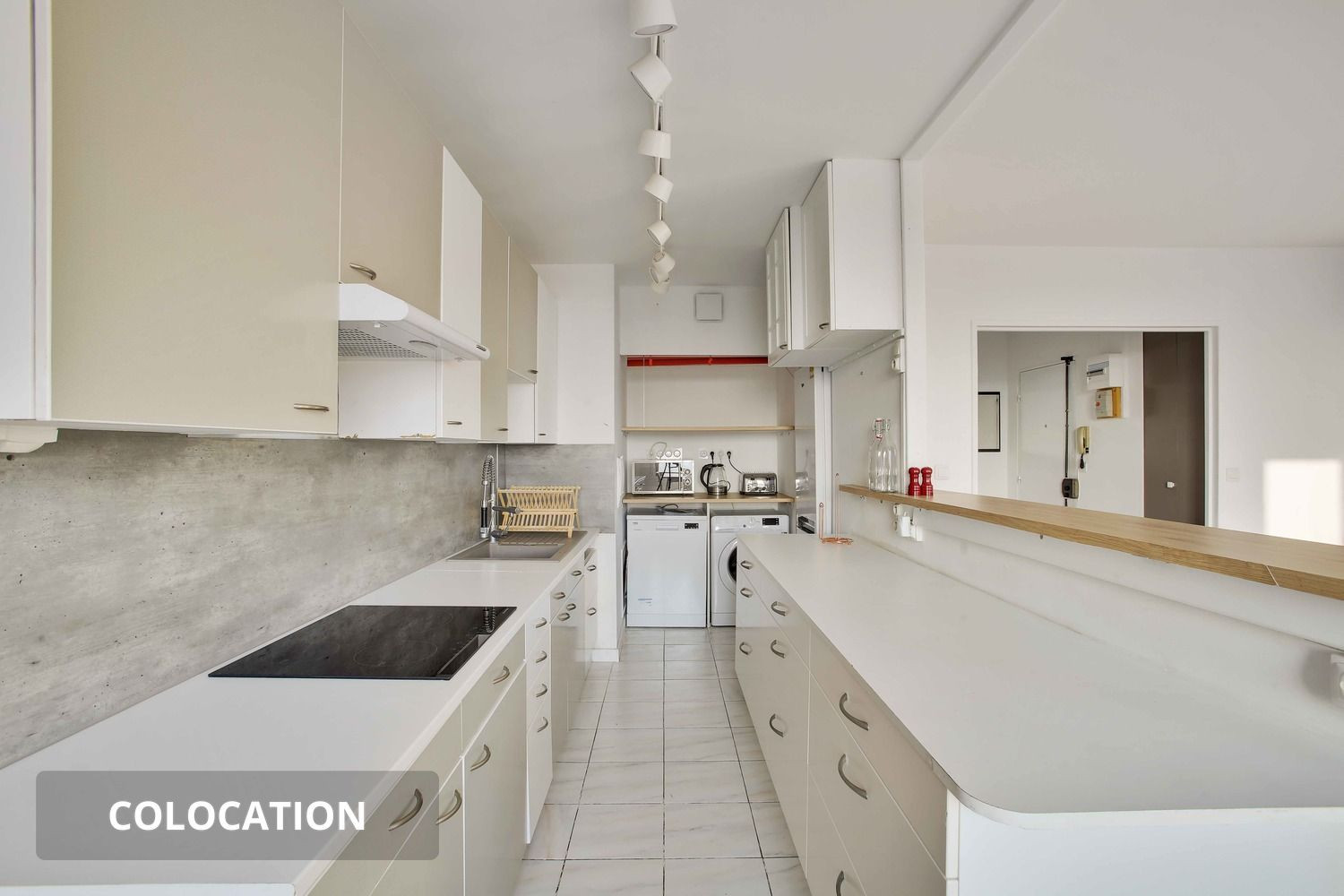 
                                                Colocation
                                                 1 chambre disponible en colocation