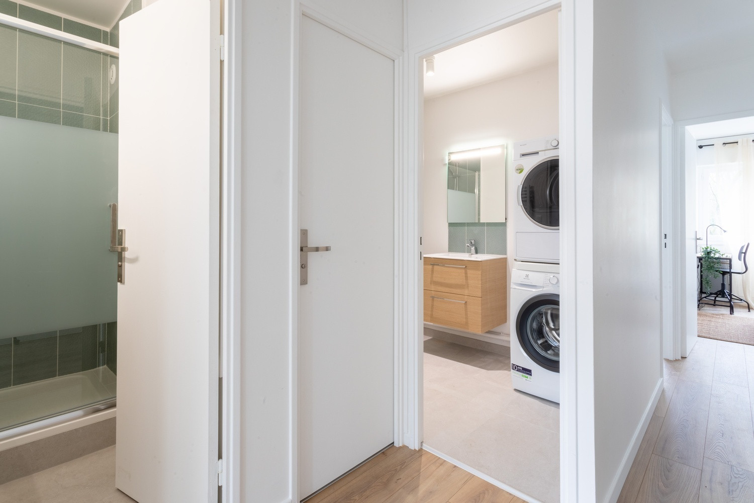 
                                                Colocation
                                                 1 chambre disponible en colocation