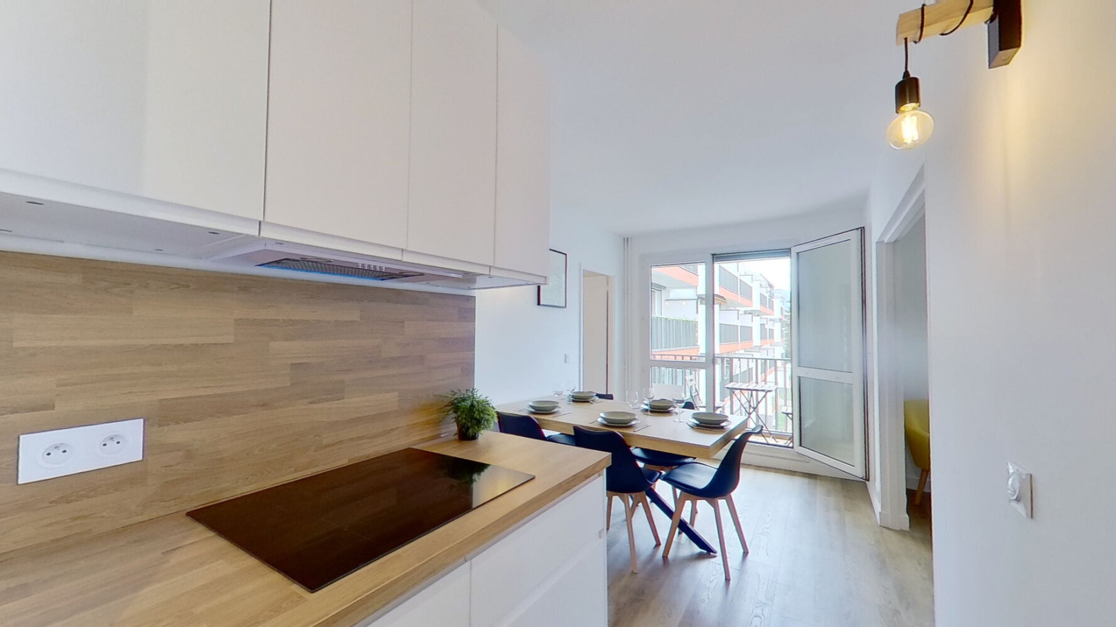 
                                                Colocation
                                                 1 chambre disponible en colocation