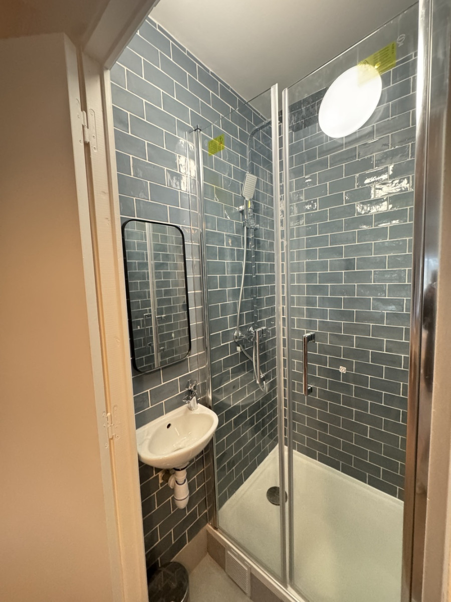 
                                                Colocation
                                                 1 chambre disponible en colocation