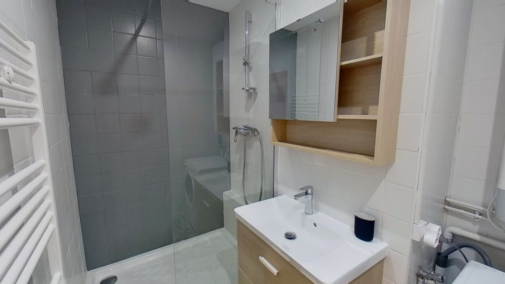 
                                                Colocation
                                                 1 chambre disponible en colocation