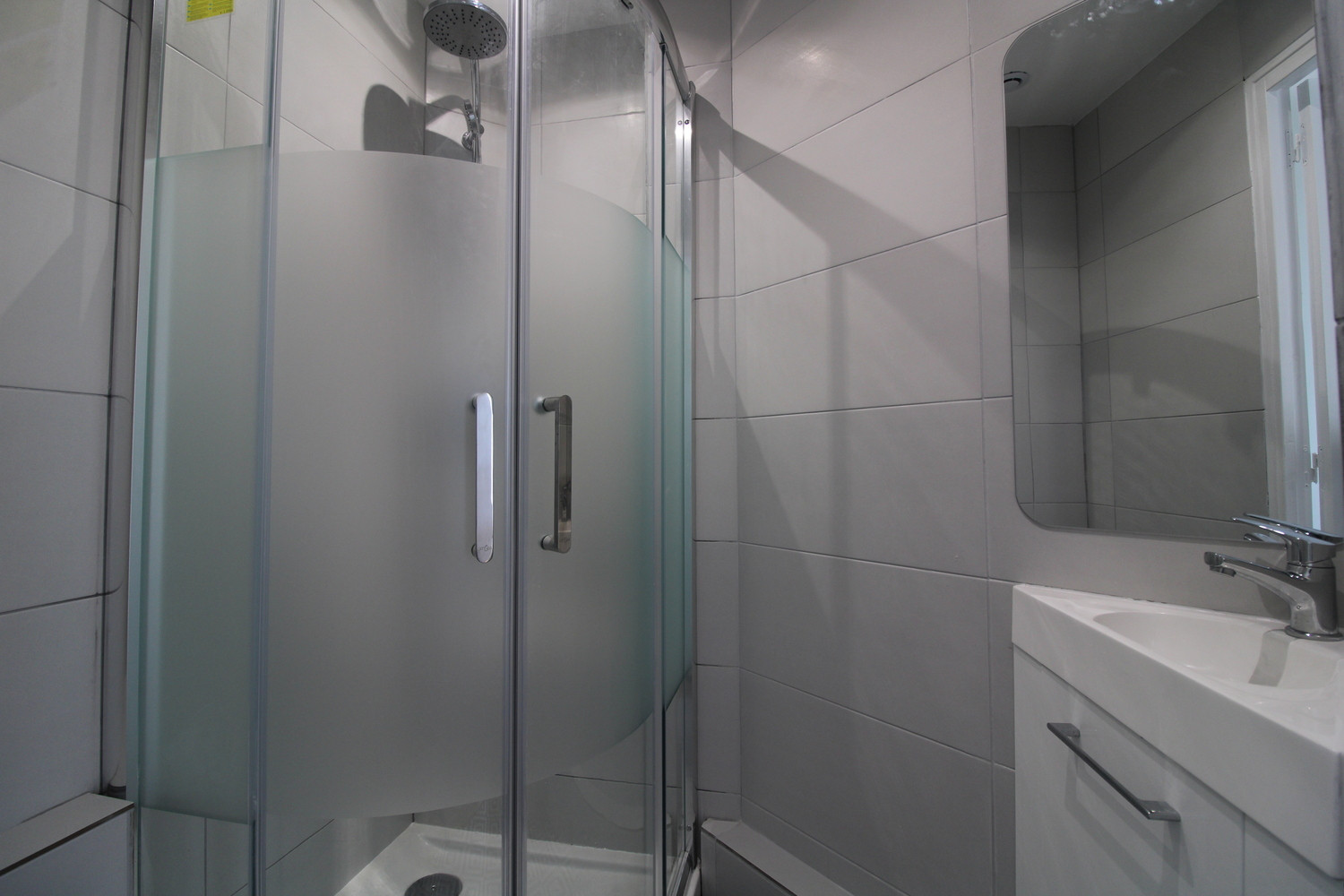 
                                                Colocation
                                                 1 chambre disponible en colocation