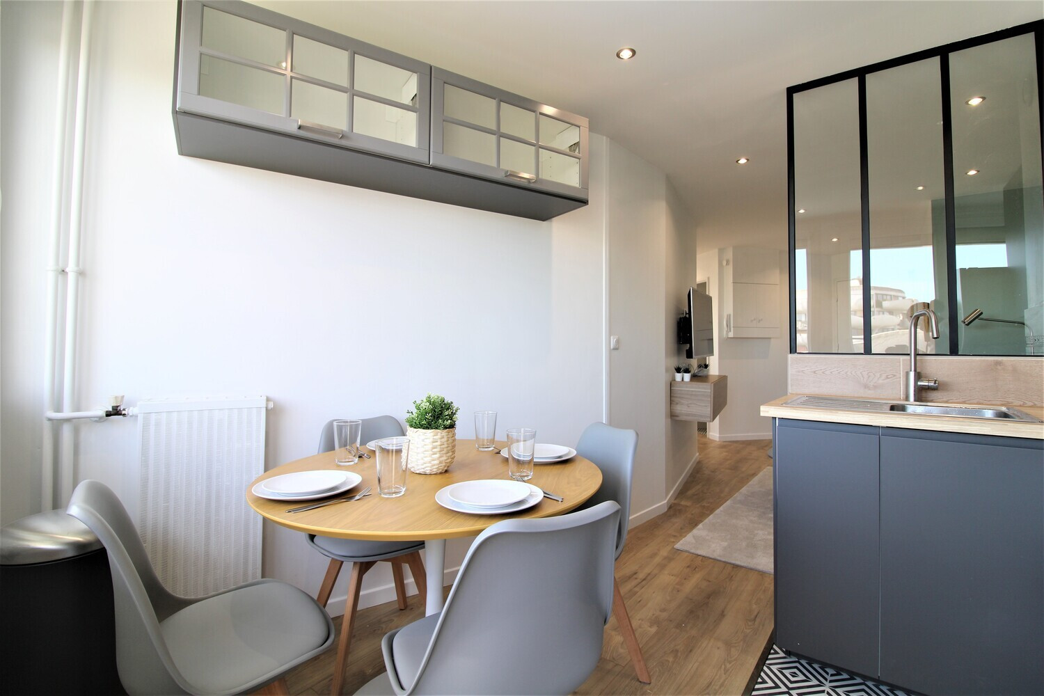 
                                                Colocation
                                                 1 chambre disponible en colocation