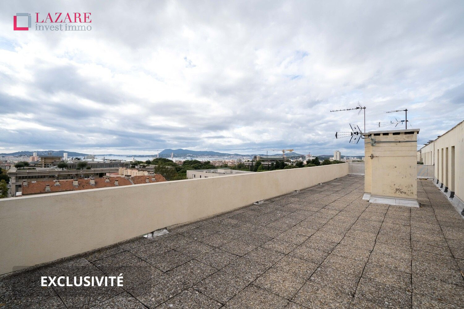 
                                                Colocation
                                                 1 CHAMBRE Meublée A LOUER EN COLOCATION