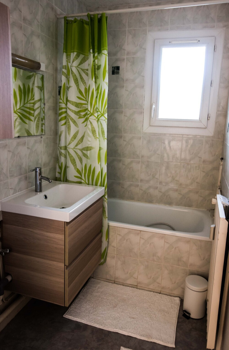 
                                                Colocation
                                                 1 chambre meublée dans coloc Rennes Brequigny