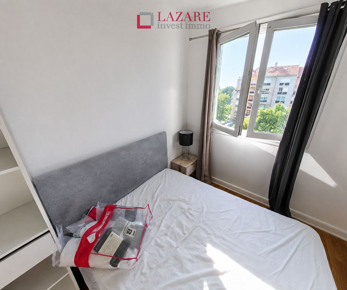 
                                                Colocation
                                                 1 chambre meublée (n°2) A LOUER EN COLOCATION