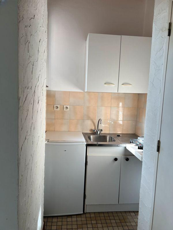 
                                                Location
                                                 1 Pièce · 21 m² · Villeneuve-d'Ascq