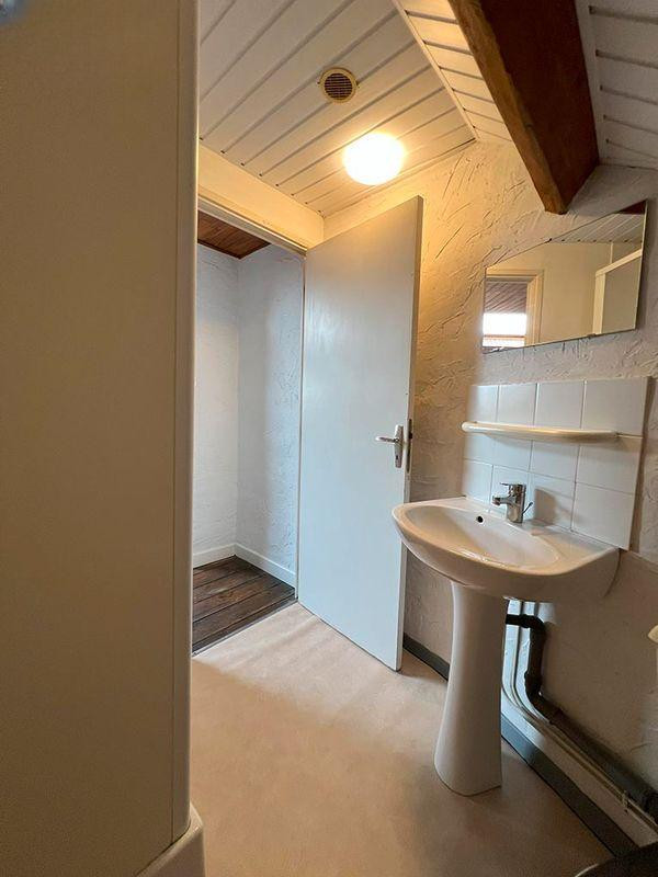 
                                                Location
                                                 1 Pièce·28 m²· Villeneuve-d'Ascq, Pont de Bois