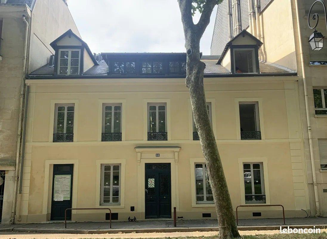 
                                                Colocation
                                                 10 chambres dispos dans superbe coliving 300m²