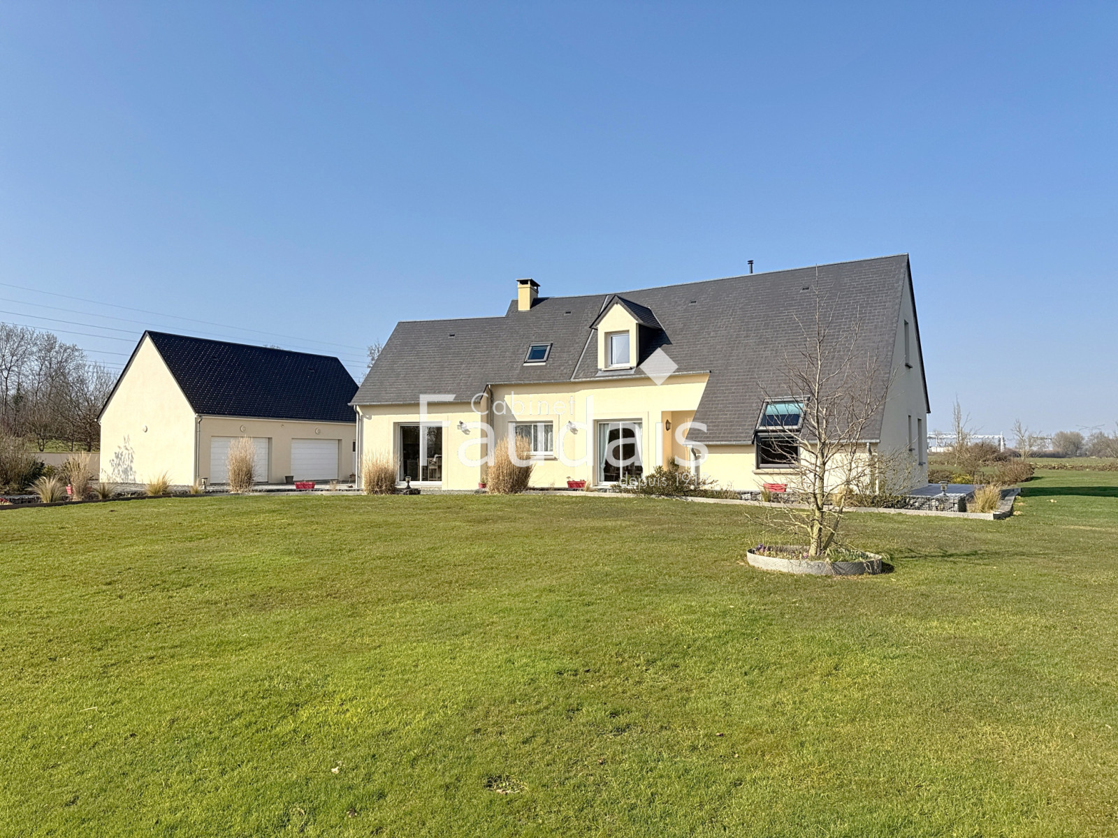 
                                                Vente
                                                 10 minutes de SAINT LO