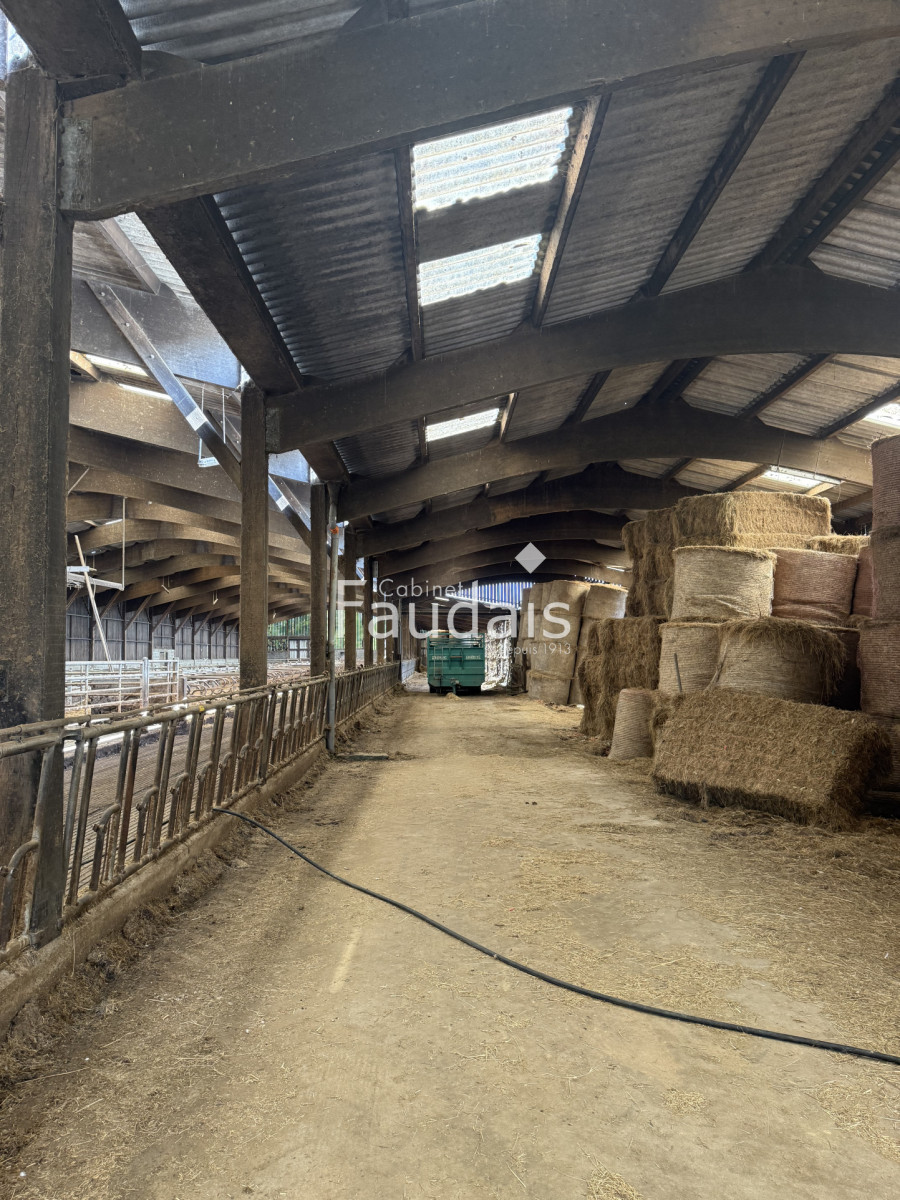 
                                                Vente
                                                 10 minutes de SAINT LO, centre Manche