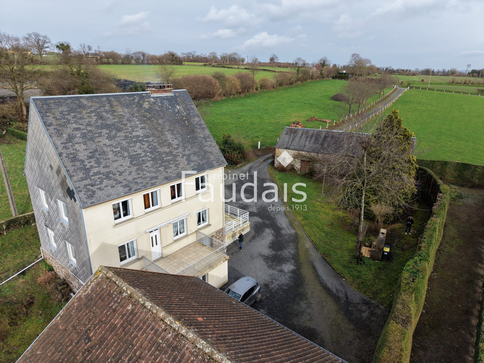 
                                                Vente
                                                 10 minutes de ST LO, 20 minutes de VILLERS BOCAGE