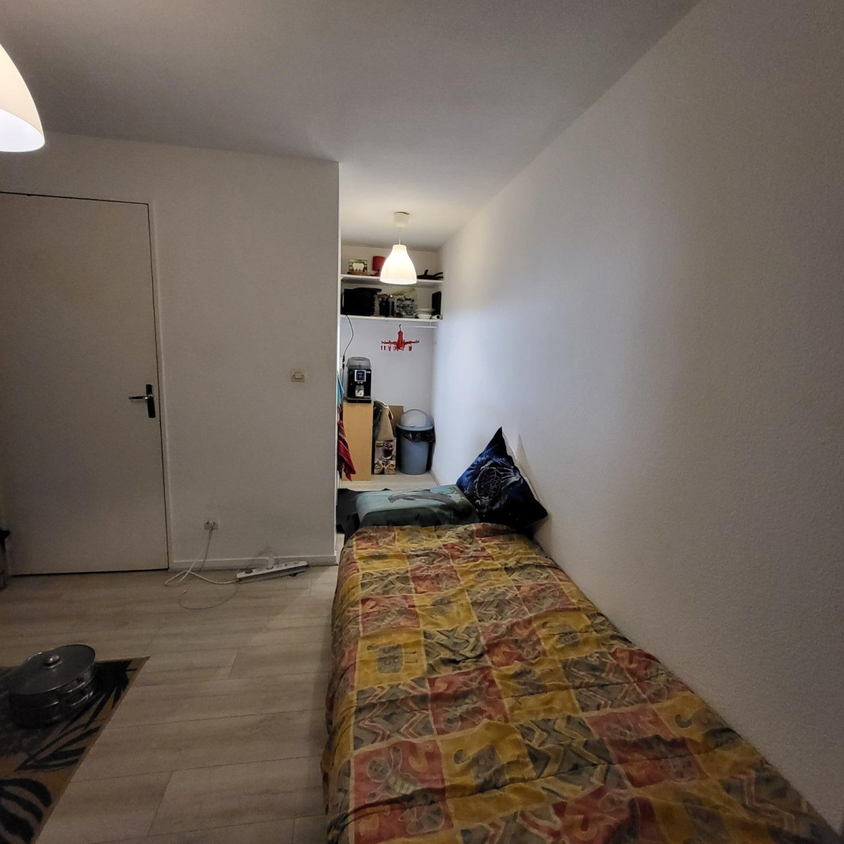 
                                                Location
                                                 19m2centre Nantes meublé, 500€C.C dispo24/05/26