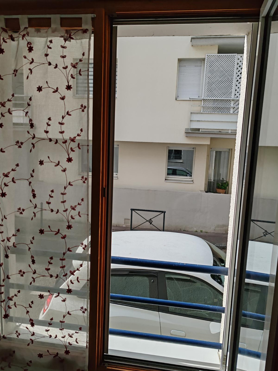 
                                                Location
                                                 19m2centre Nantes meublé, 500€C.C dispo24/05/26