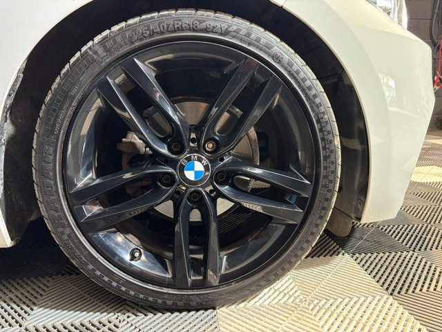 
                                                Voiture
                                                 2.0 218d M Sport Convertible 2dr Diesel Auto Euro 6 (s/s) (150 ps)