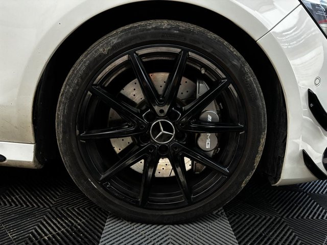 
                                                Voiture
                                                 2.0 CLA45 AMG Coupe 4dr Petrol SpdS DCT 4MATIC Euro 6 (s/s) (381 ps)