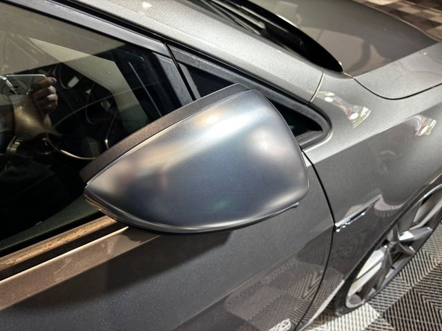 
                                                Voiture
                                                 2.0 TSI BlueMotion Tech R Hatchback 5dr Petrol Manual 4Motion Euro 6 (s/s) (300 ps)