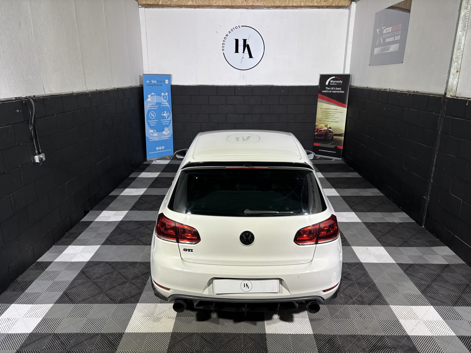 
                                                Voiture
                                                 2.0 TSI GTI Hatchback 3dr Petrol Manual Euro 5 (210 ps)