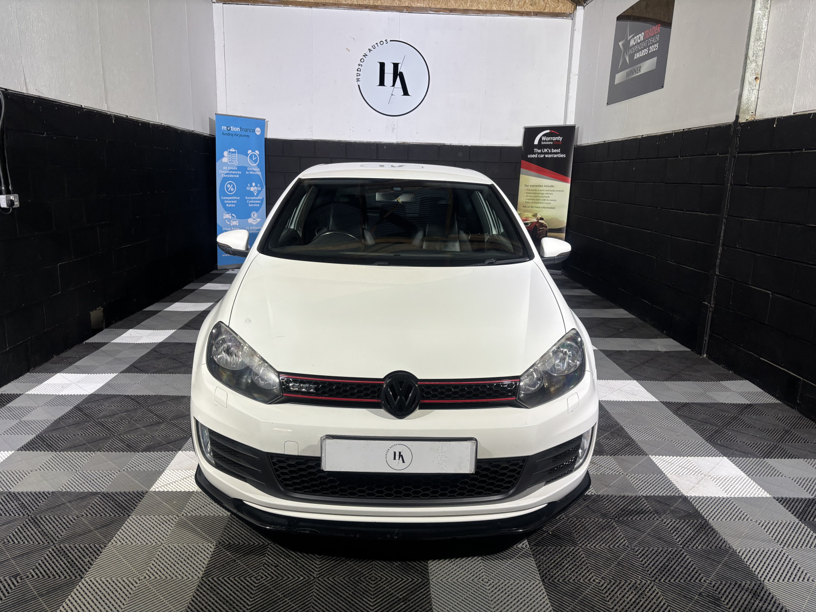
                                                Voiture
                                                 2.0 TSI GTI Hatchback 3dr Petrol Manual Euro 5 (210 ps)