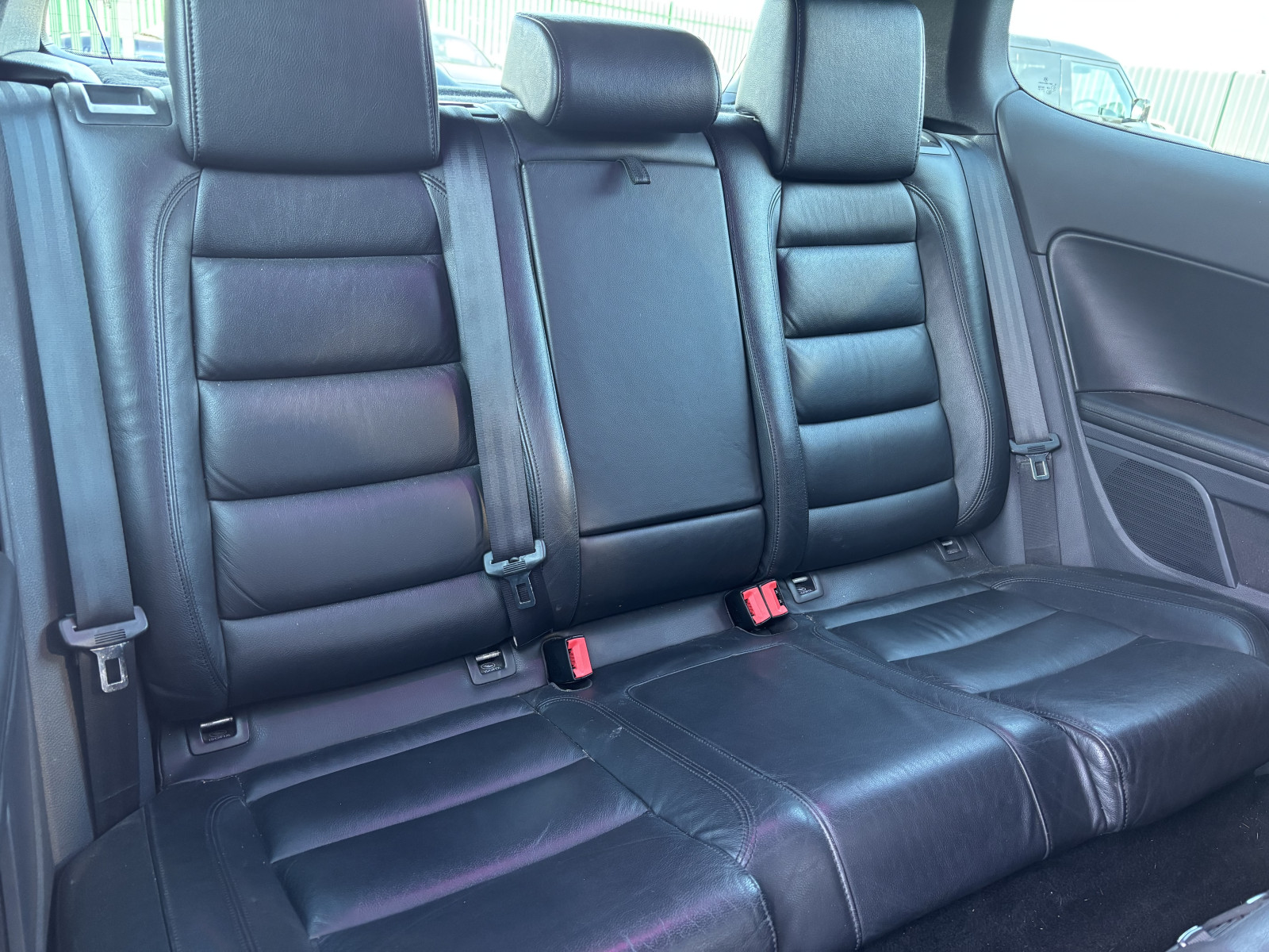 
                                                Voiture
                                                 2.0 TSI GTI Hatchback 3dr Petrol Manual Euro 5 (210 ps)