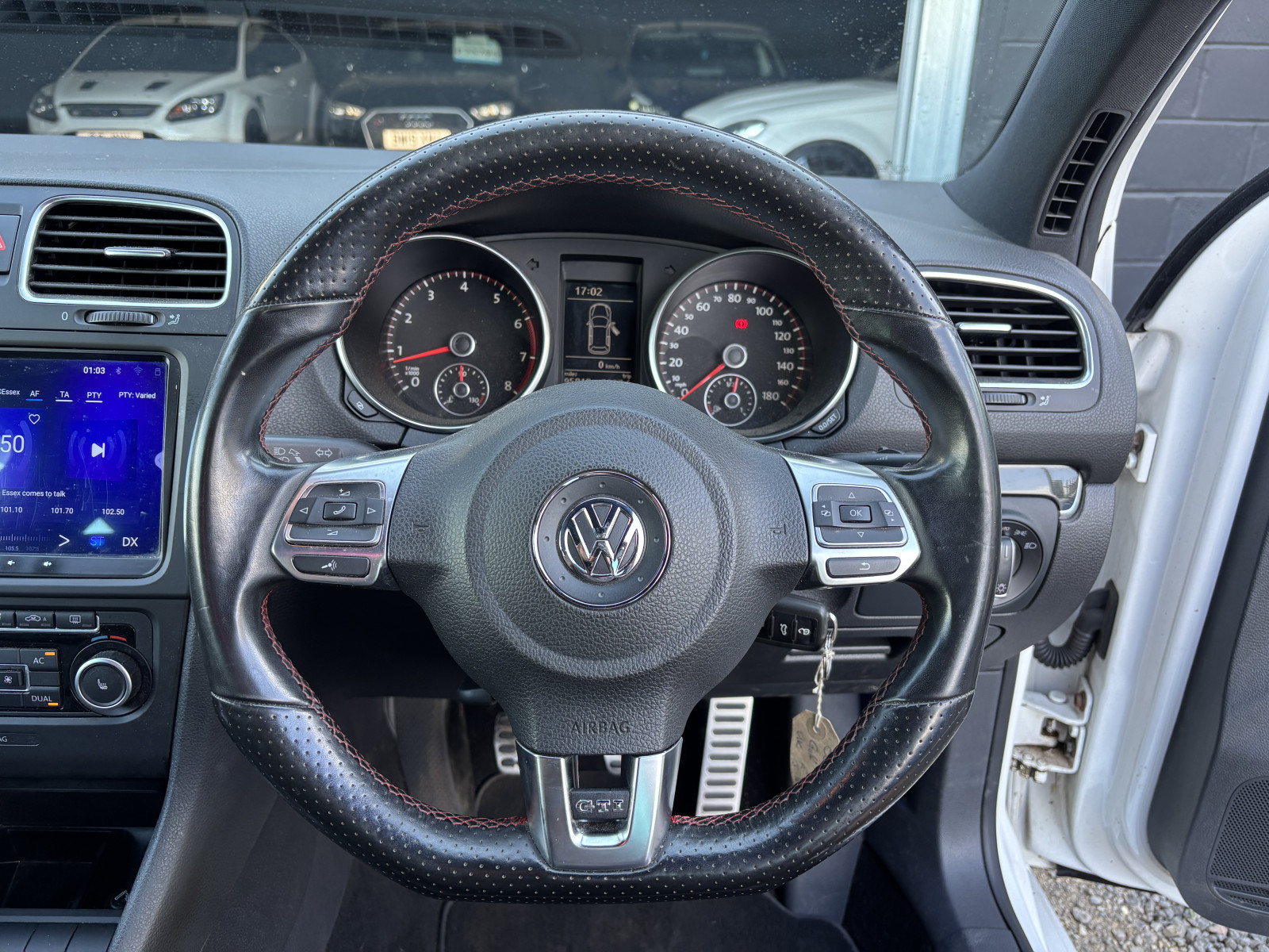 
                                                Voiture
                                                 2.0 TSI GTI Hatchback 3dr Petrol Manual Euro 5 (210 ps)