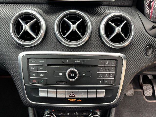 
                                                Voiture
                                                 2.1 A200d Sport Edition Hatchback 5dr Diesel Manual Euro 6 (s/s) (136 ps)