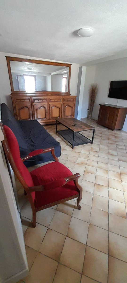 
                                                Location
                                                 2/3 pièces de 60 m2 à Trilport 77470
