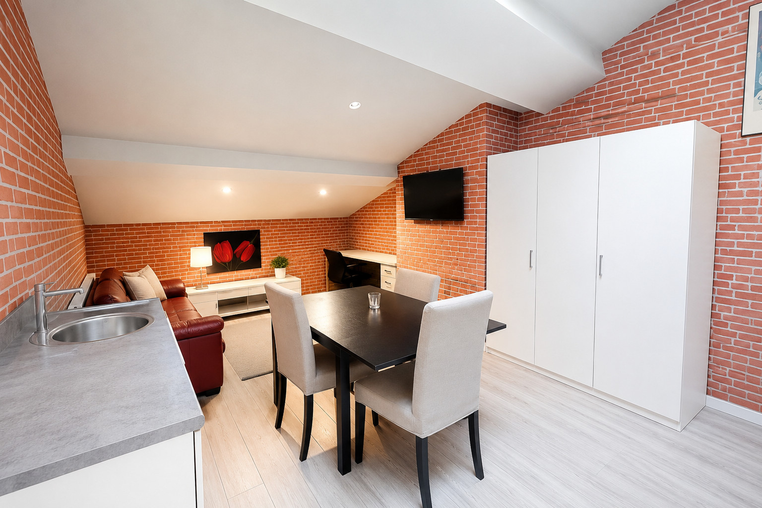 
                                                Vente
                                                 2 appartements en 1