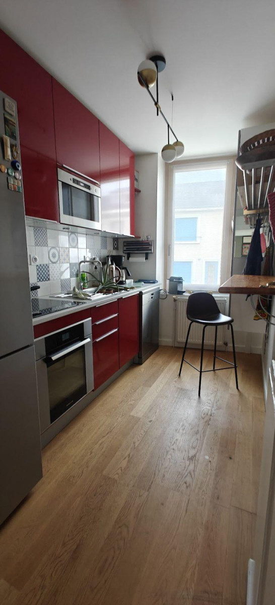 
                                                Colocation
                                                 2 chambres avec salle de bain partagée