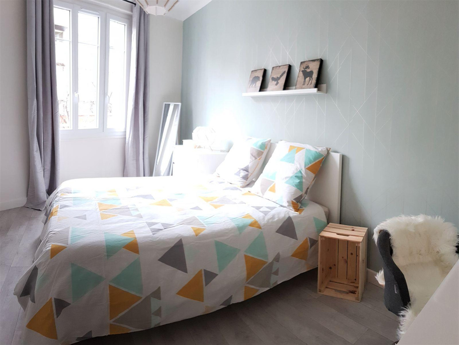 
                                                Colocation
                                                 2 chambres - Coloc grand luxe - Douche privative