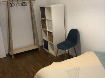 
                                                Location
                                                 2 CHAMBRES DANS APPARTEMENT RÉNOVÉ