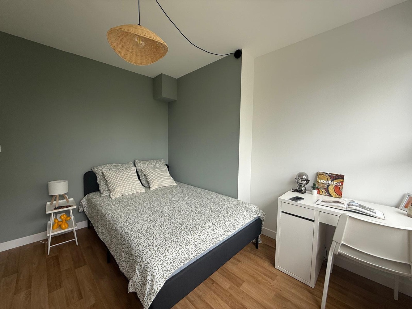 
                                                Colocation
                                                 2 chambres dans colocation refait à neuf