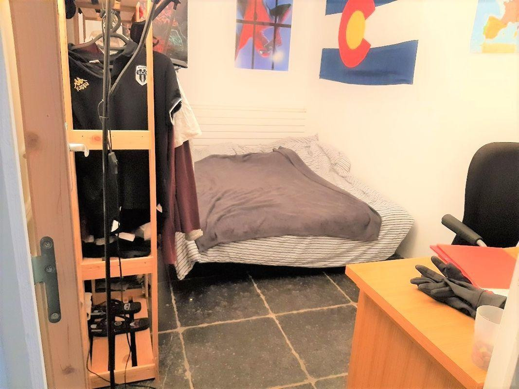 
                                                Colocation
                                                 2 chambres dans une coloc meublée CORMONTAIGNE