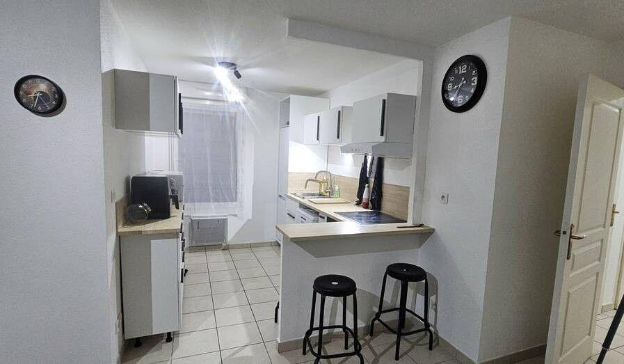 
                                                Colocation
                                                 2 chambres dispo dans une coloc de 68m²