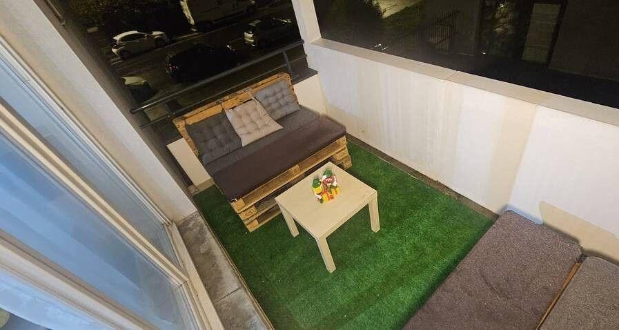 
                                                Colocation
                                                 2 chambres dispo dans une coloc de 68m²