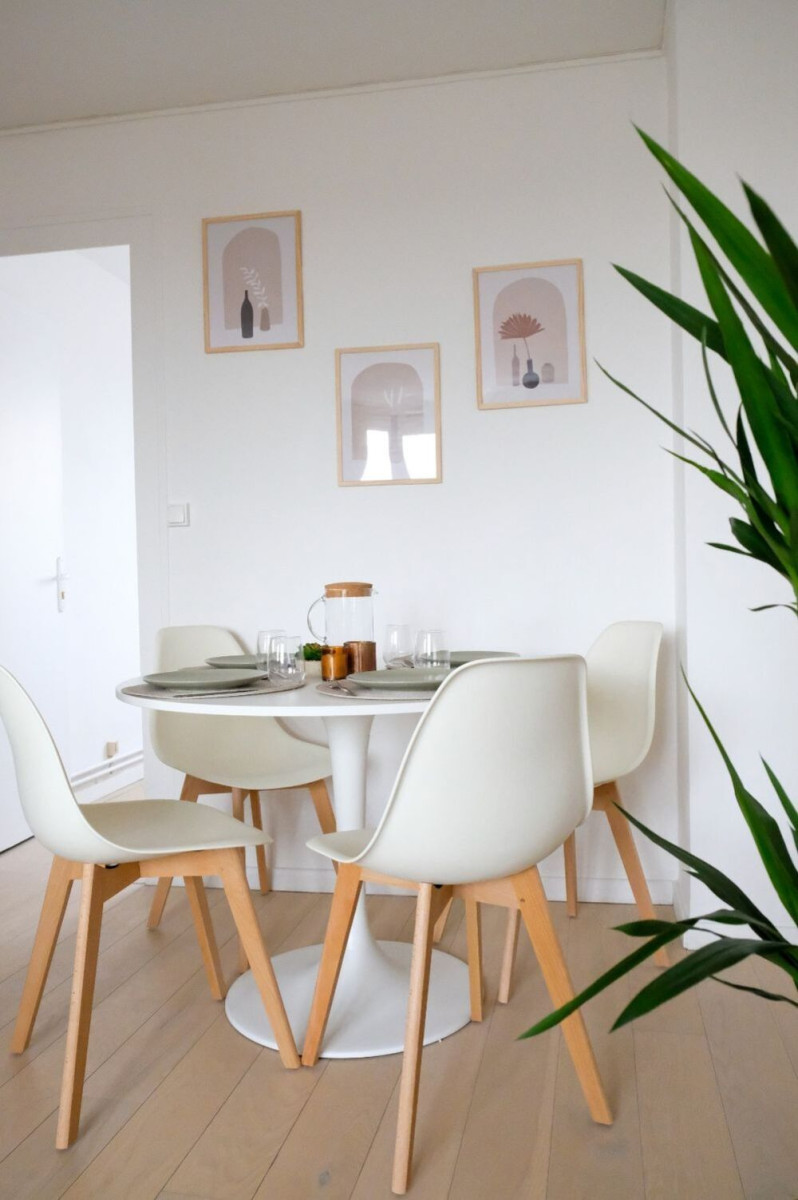 
                                                Location
                                                 Appartement 4 pièces