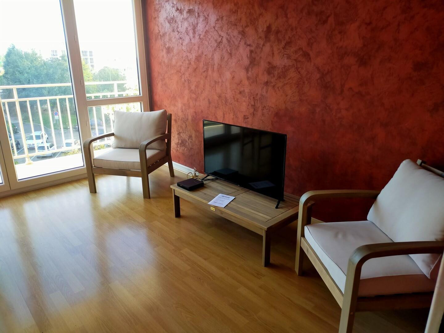 
                                                Colocation
                                                 2 chambres dispos dans coloc 77m²