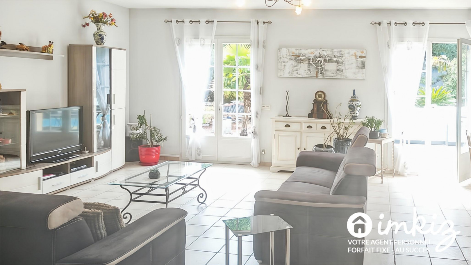 Vente
                                                 2 Maisons de plain pied de 9 et  4 pièces piscine