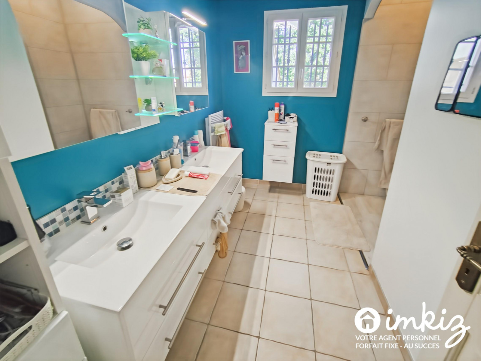 Vente
                                                 2 Maisons de plain pied de 9 et  4 pièces piscine
