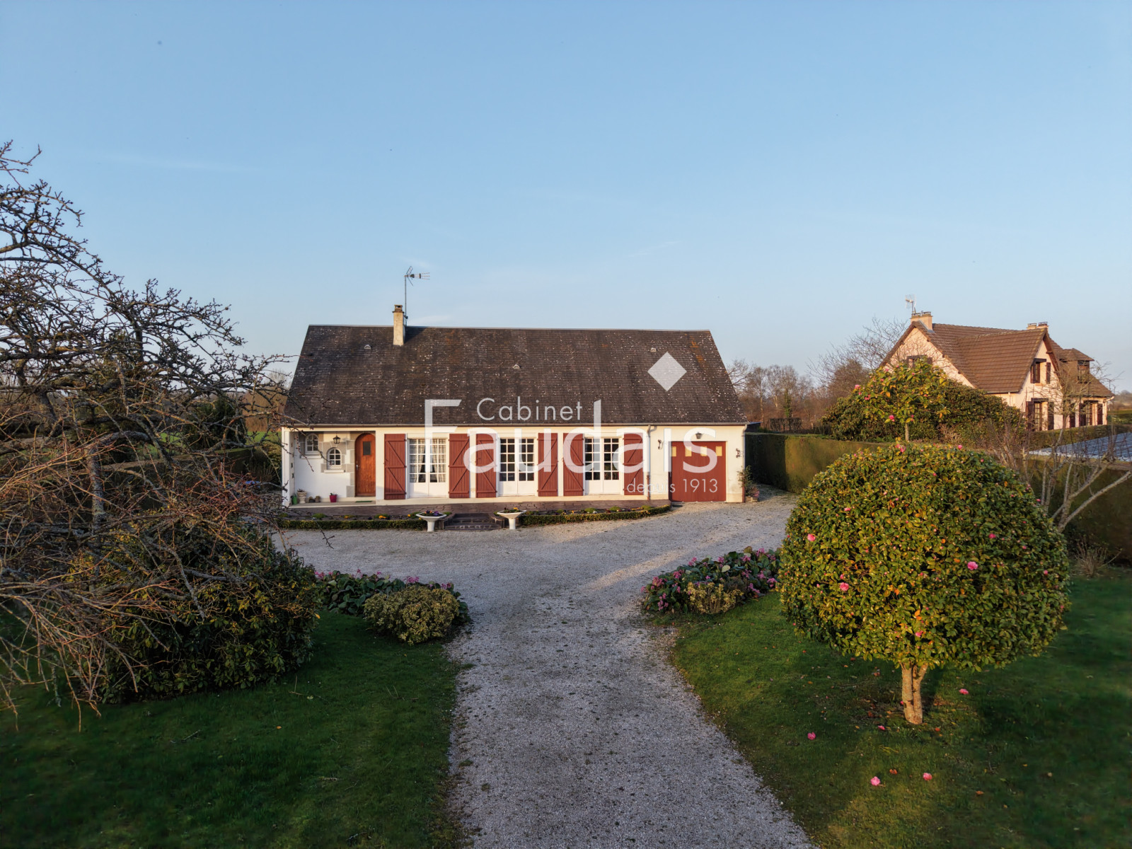 
                                                Vente
                                                 2 minutes de ST LO