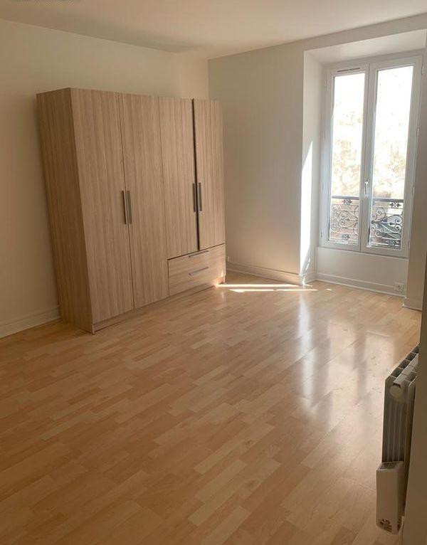 
                                                Location
                                                 2 pièces 31 m2 quartier Mairie de Maisons-Alfort