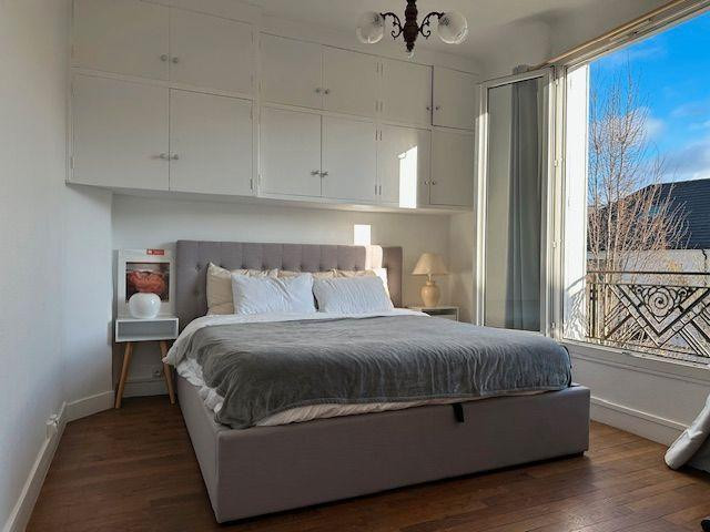 
                                                Location
                                                 2 pièces 38 m2 Courbevoie Proche Gare