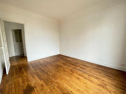
                                                Location
                                                 2 pièces 40 m2 à louer à Malakoff