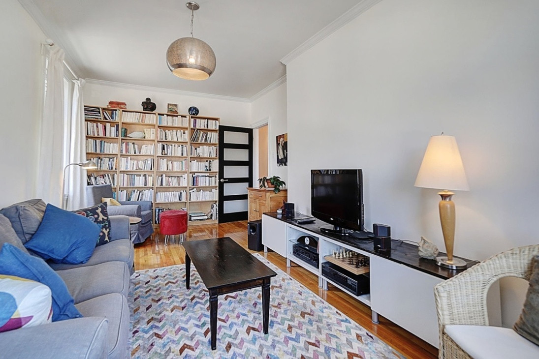 
                                                Location
                                                 2 pièces• 50m²