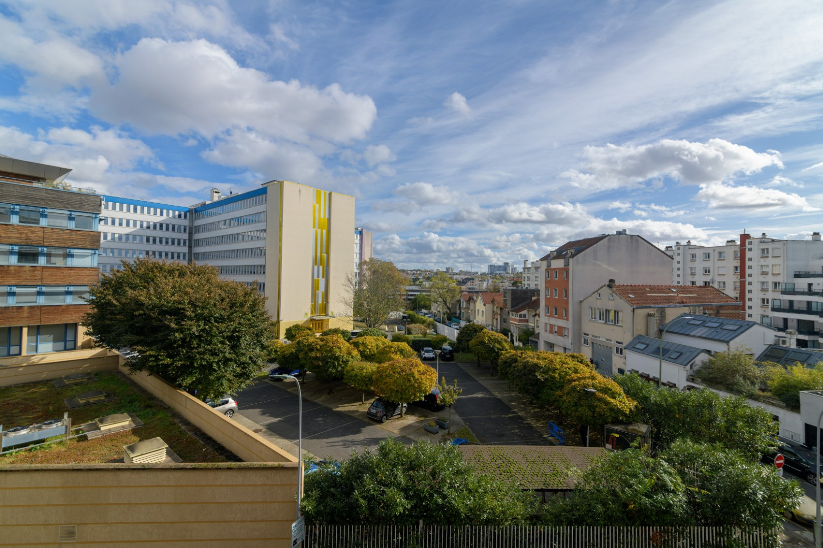 
                                                Vente
                                                 2 pièces