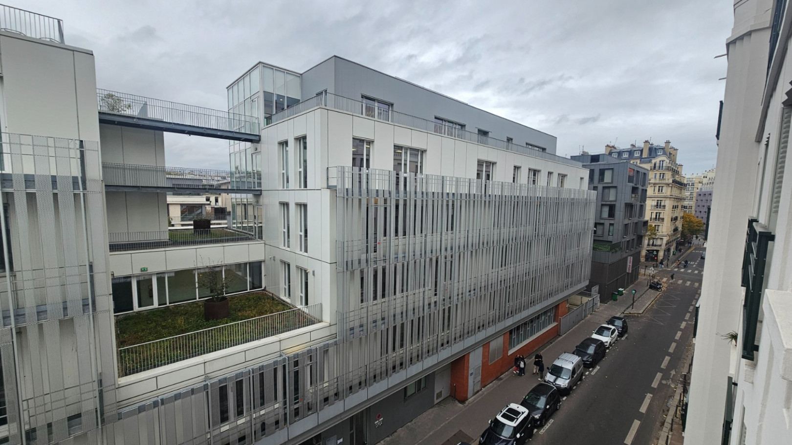 
                                                Vente
                                                 2 pièces